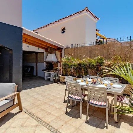 Mirador Del Atlantico With Heated Pool Villa Puerto de Santiago