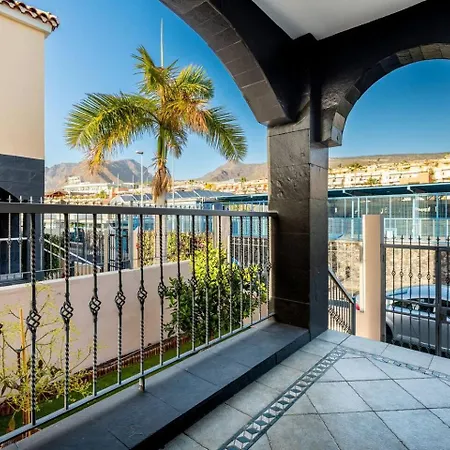 Villa Mirador Del Atlantico With Heated Pool Puerto de Santiago