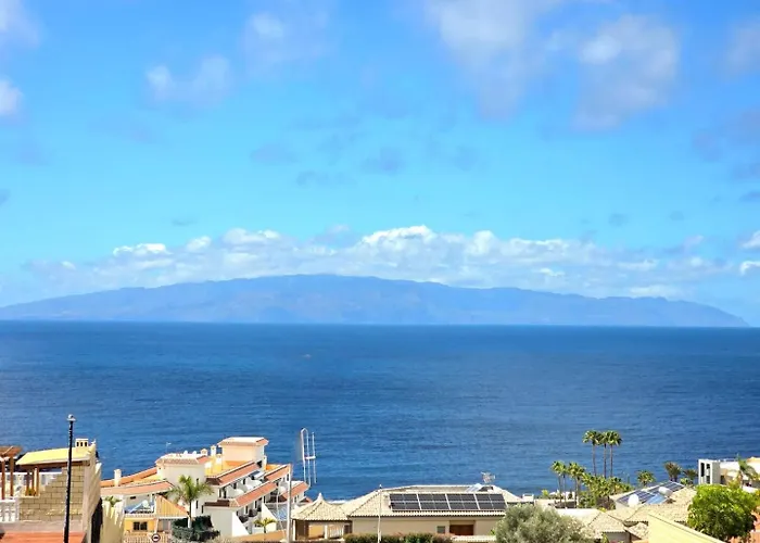 Villa Mirador Del Atlantico With Heated Pool